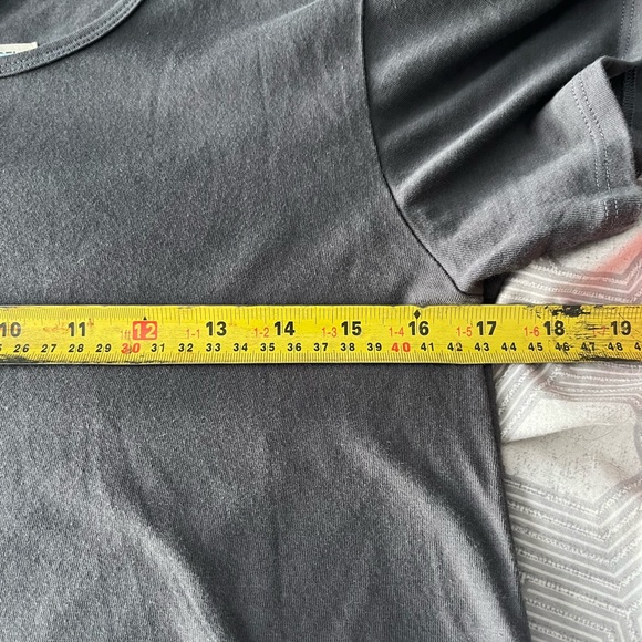 Free Label Jacquie Tee - NWOT Size XS - Picture 4 of 5